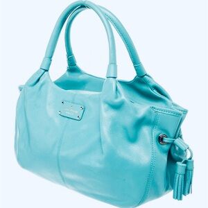 Classy Kate spade  Leather Shoulder Bag. Comes with dust bag! Gorgeous 😍